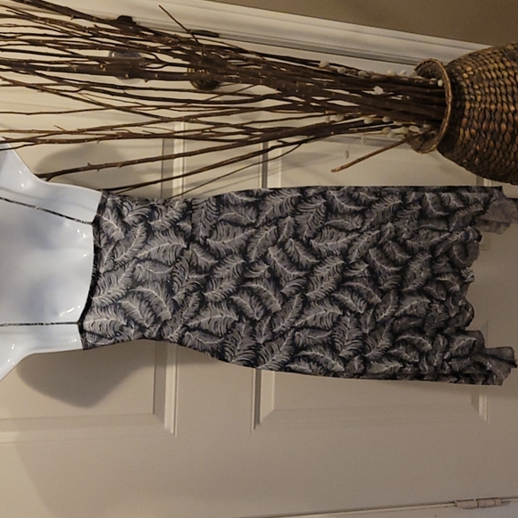 Summer Dress - Picture 3 of 4